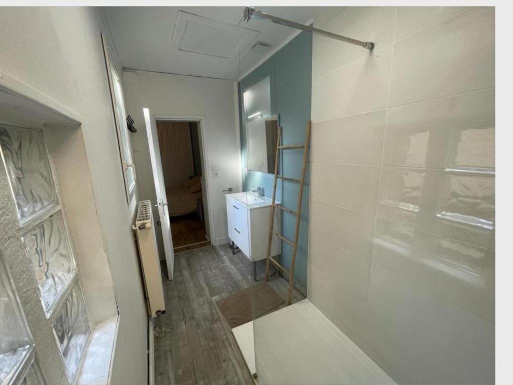 -Le Petit Rochelais- Centre Ville, Stationnement, Netflix - Ideal Couples, Familles, Business Niort Zewnętrze zdjęcie